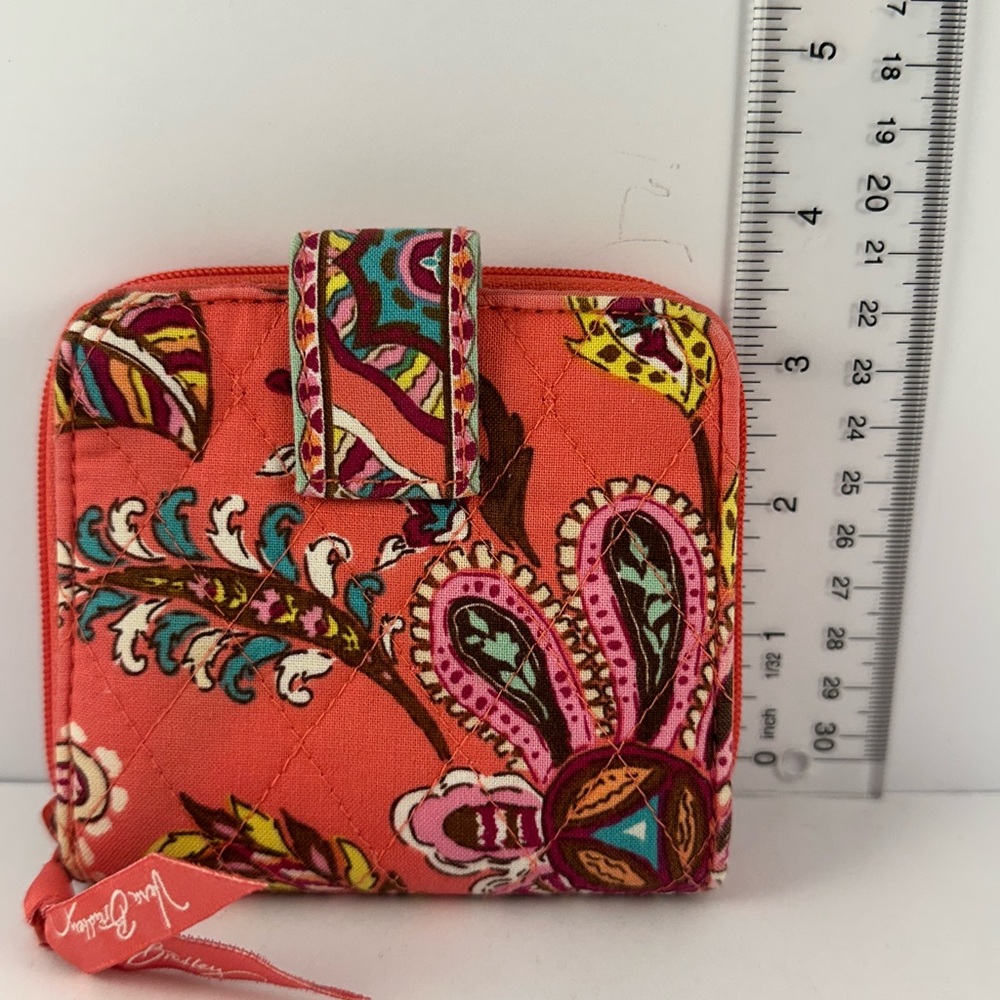 Vera Bradley Mini Snap Close Bifold Wallet Call Me Coral Pattern Rare Retired - Picture 6 of 6